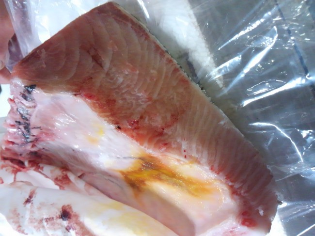 35ｋｇのあおたんを割ってみました。